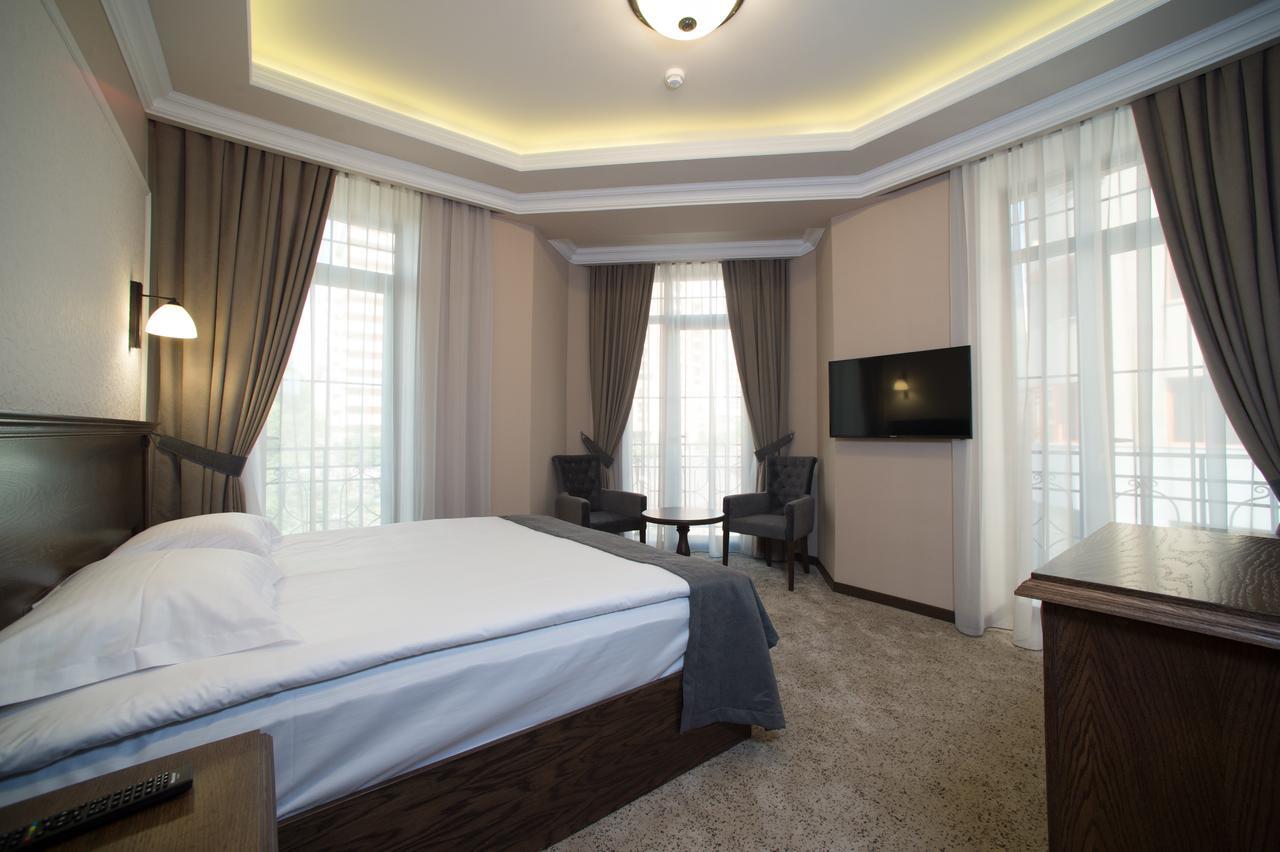 Boulevard Hotel Erévan Extérieur photo